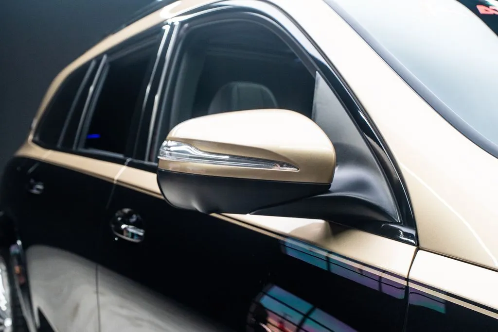 Mercedes-Benz GLS photo 18