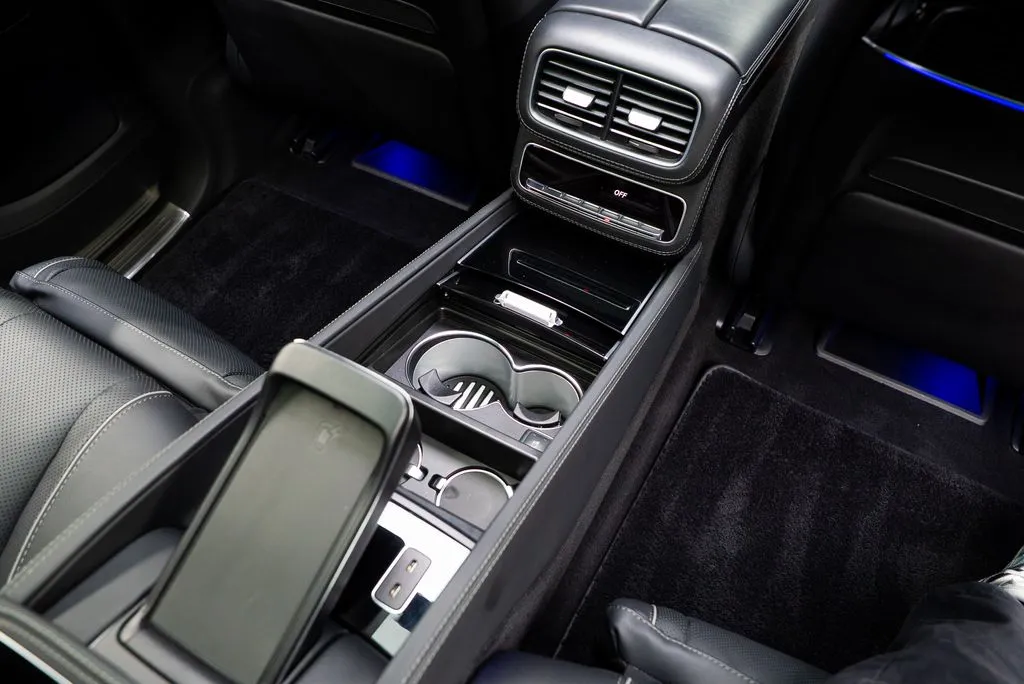 Mercedes-Benz GLS photo 57