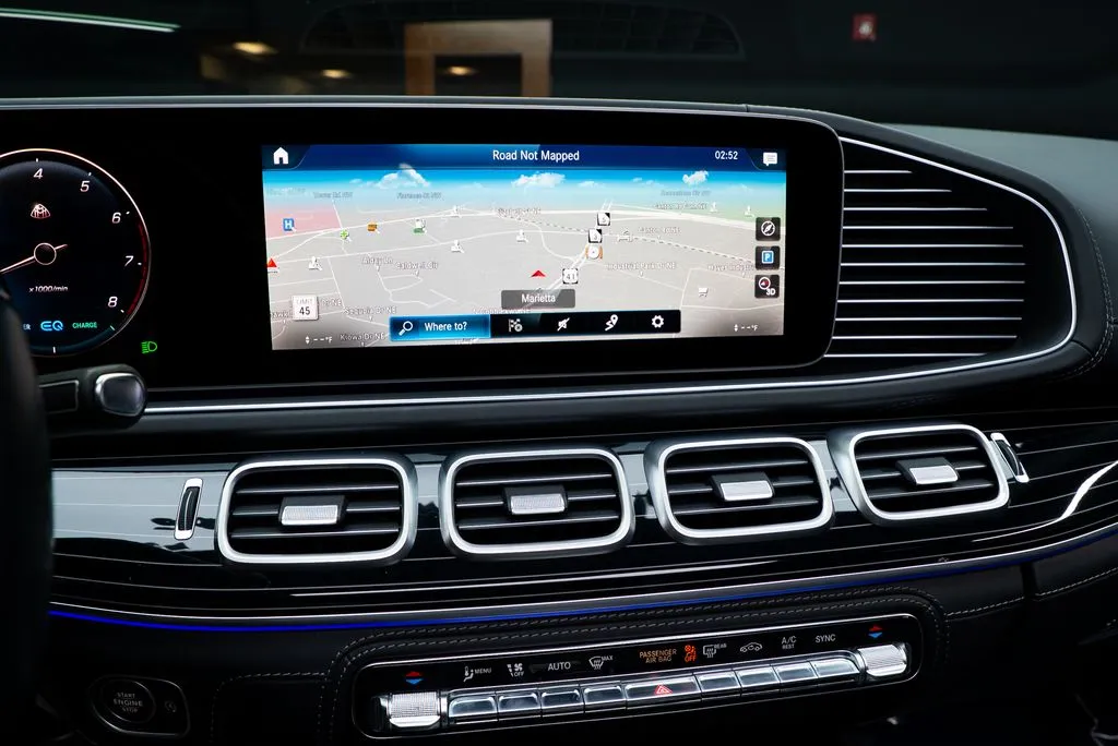 Mercedes-Benz GLS photo 47