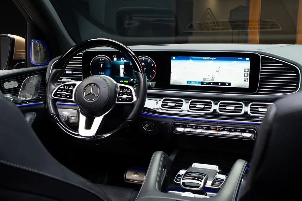 Mercedes-Benz GLS photo 56