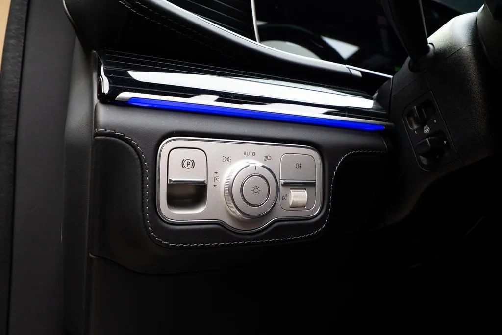 Mercedes-Benz GLS photo 41
