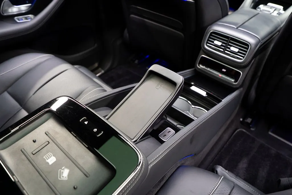Mercedes-Benz GLS photo 58