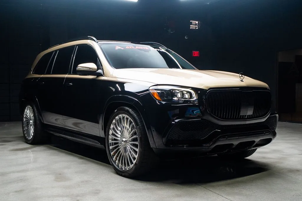 Mercedes-Benz GLS photo 11