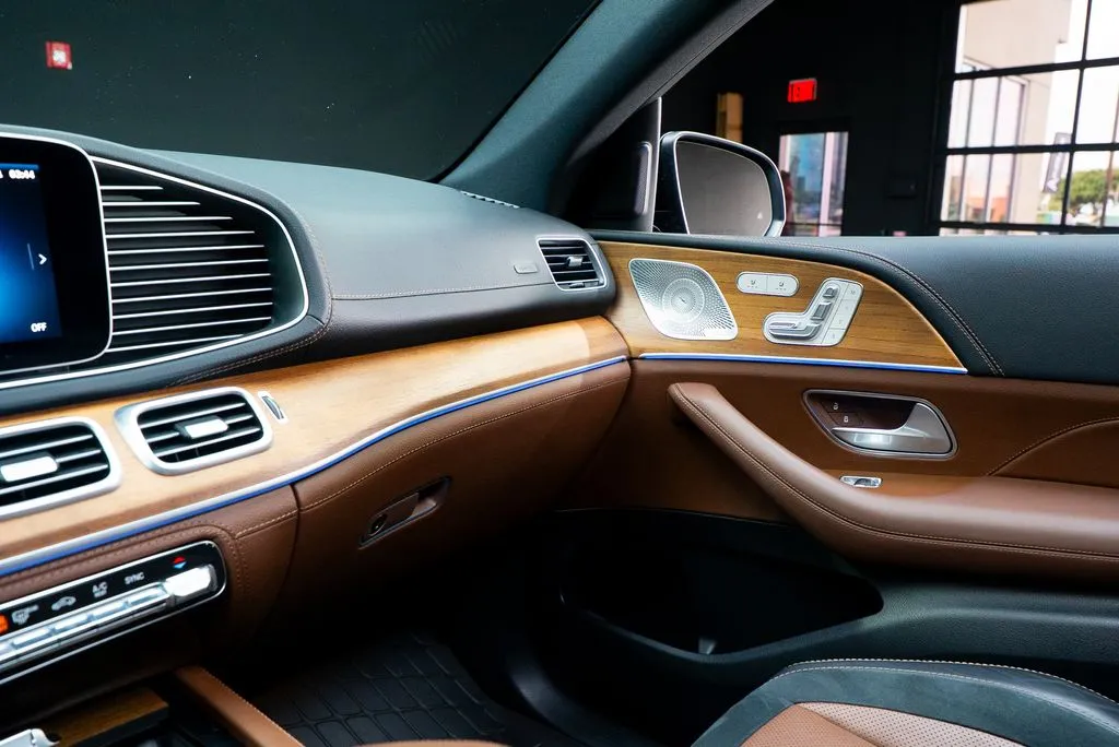 Mercedes-Benz GLE photo 51