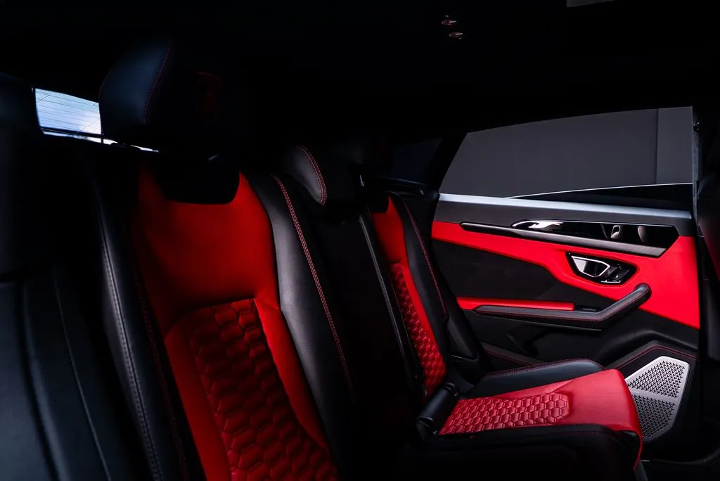 Lamborghini Urus photo 46