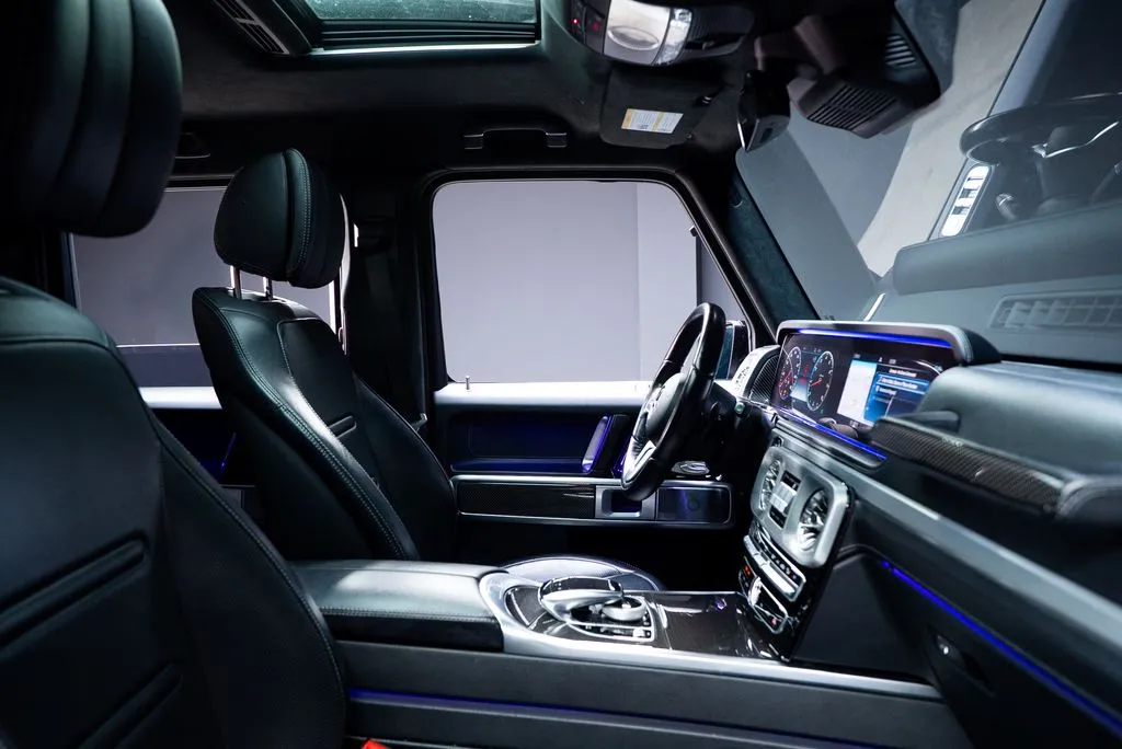 Mercedes-Benz G-Class photo 40