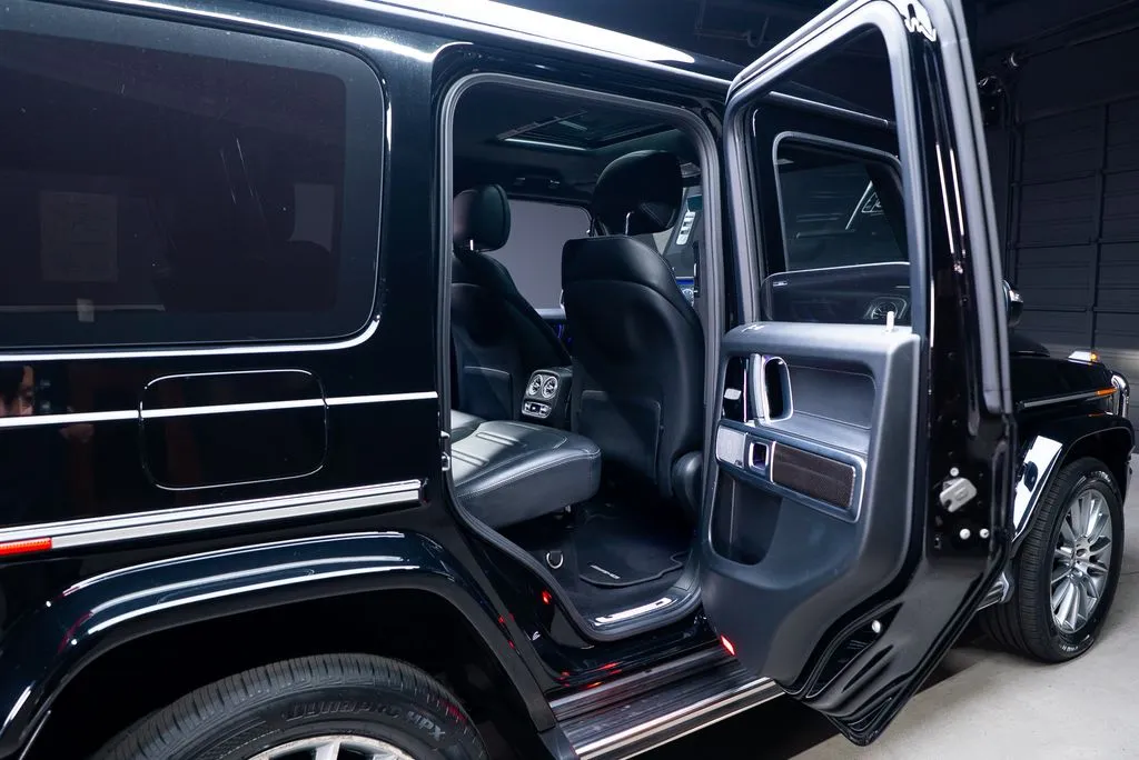 Mercedes-Benz G-Class photo 47