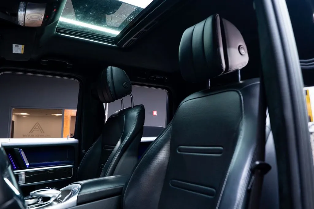 Mercedes-Benz G-Class photo 27