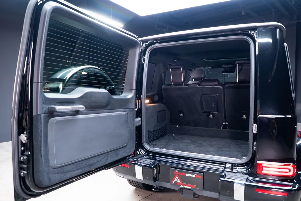 Mercedes-Benz G-Class photo 49
