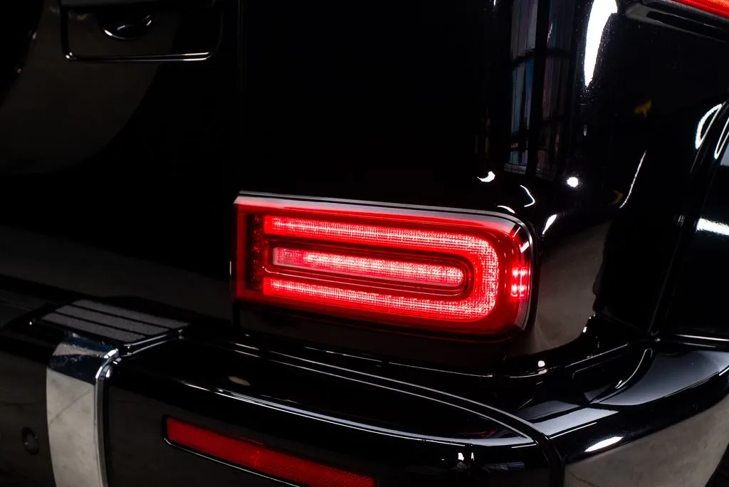 Mercedes-Benz G-Class photo 18