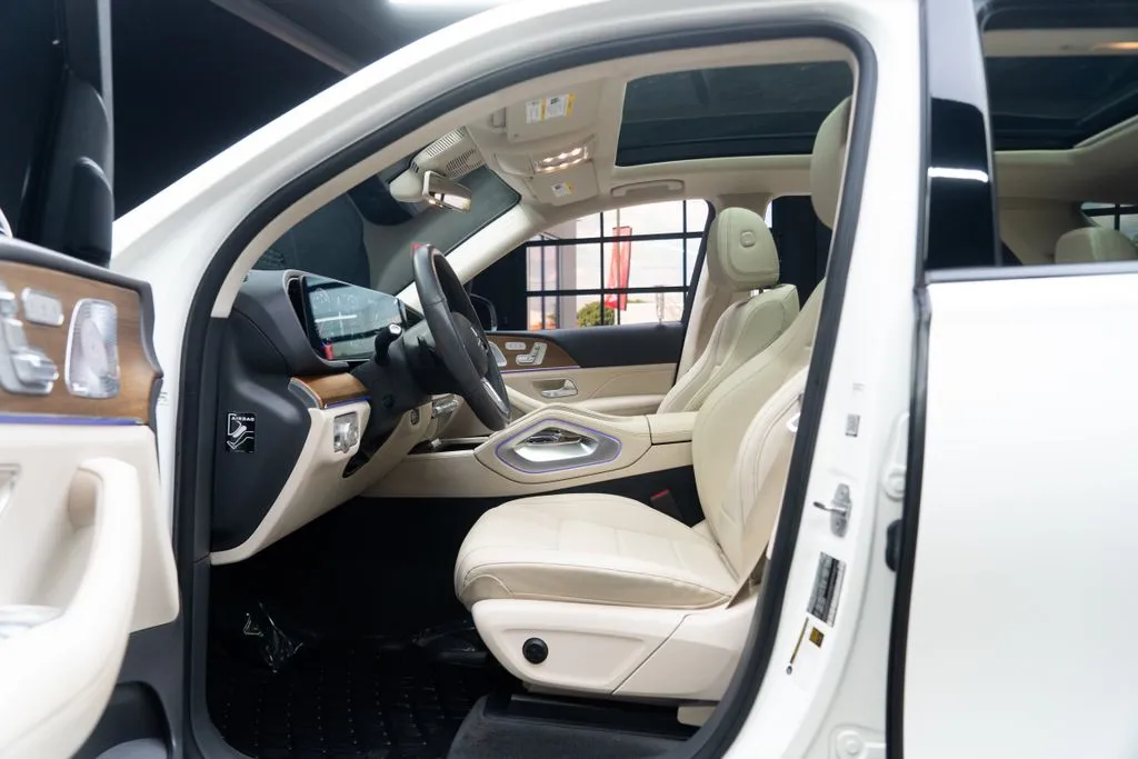 Mercedes-Benz GLE photo 24