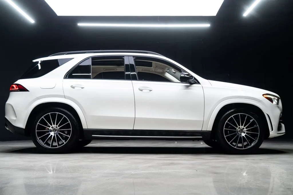 Mercedes-Benz GLE photo 8