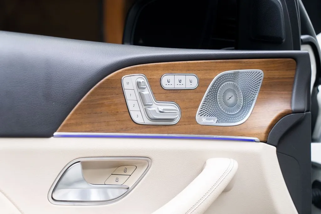 Mercedes-Benz GLE photo 23