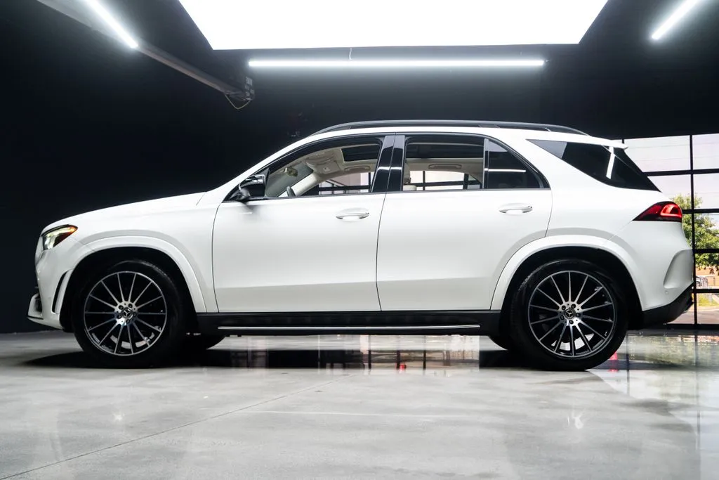 Mercedes-Benz GLE photo 19