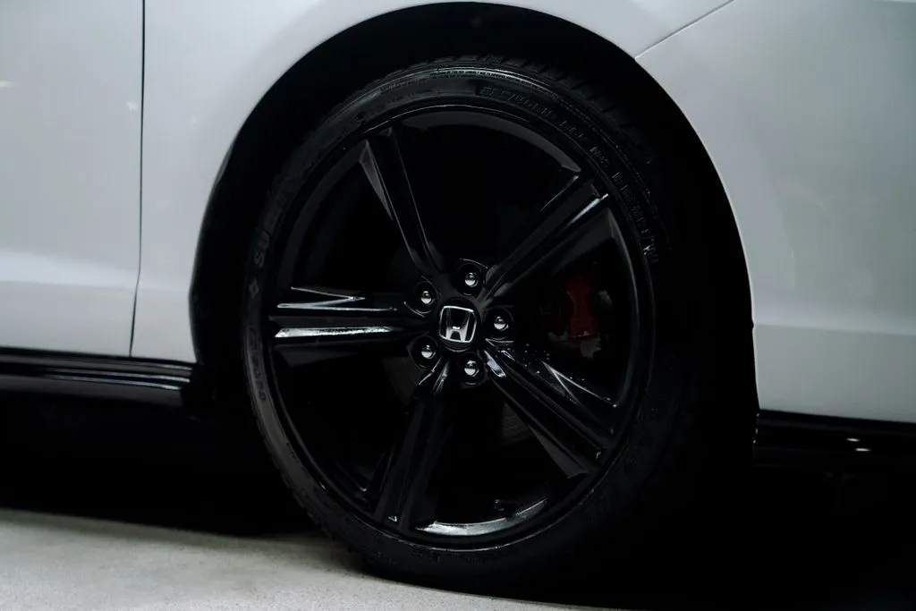 Honda Accord Hybrid photo 10