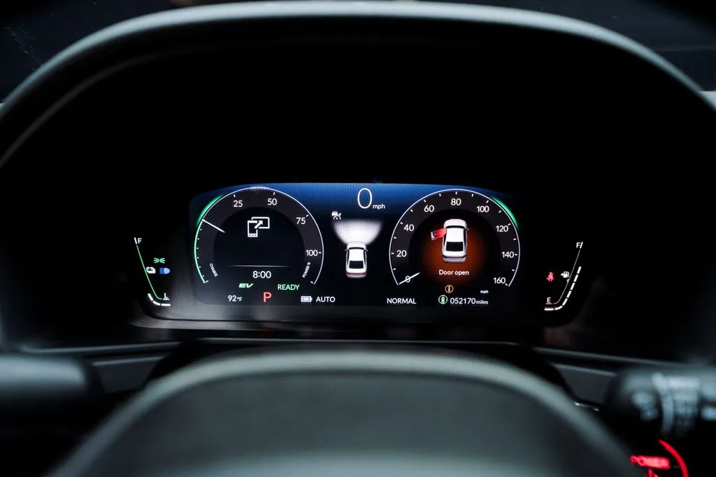 Honda Accord Hybrid photo 28
