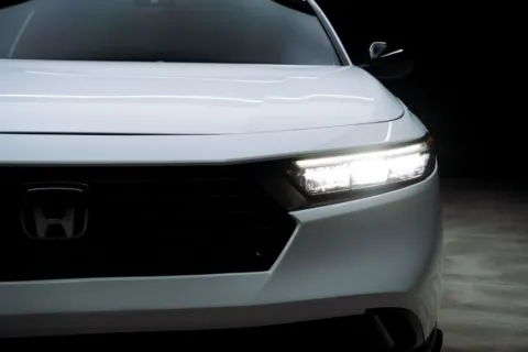 More photos of 2023 Honda Accord Hybrid Sport-L at Atlanta Autos, GA