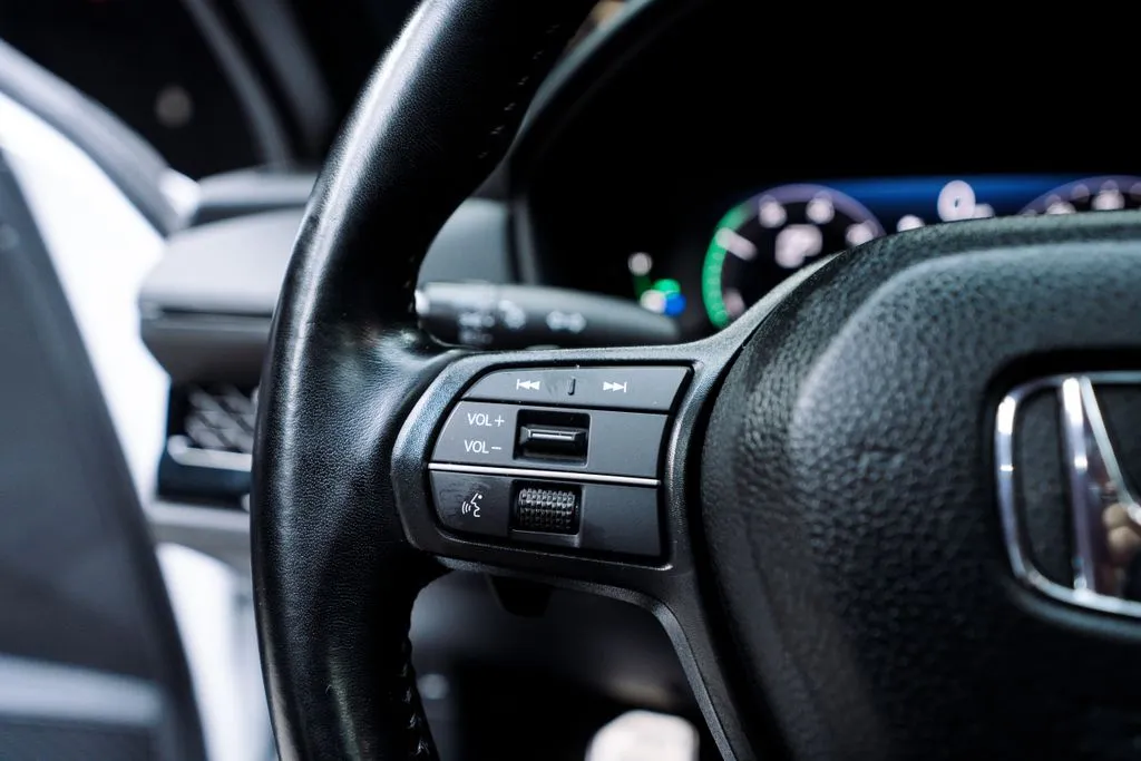 Honda Accord Hybrid photo 26