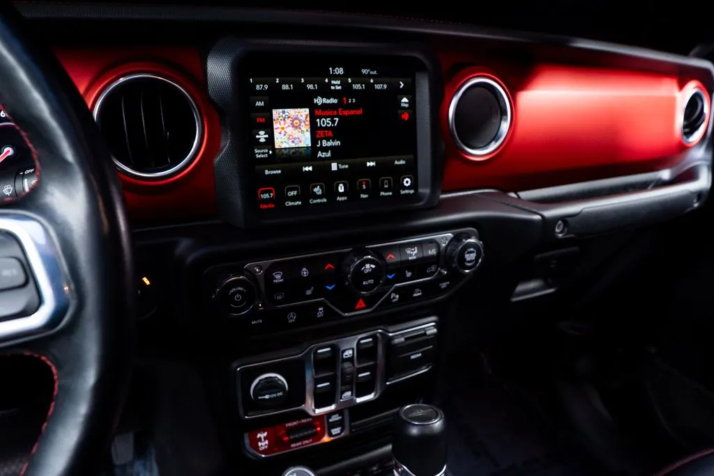 Jeep Gladiator photo 39