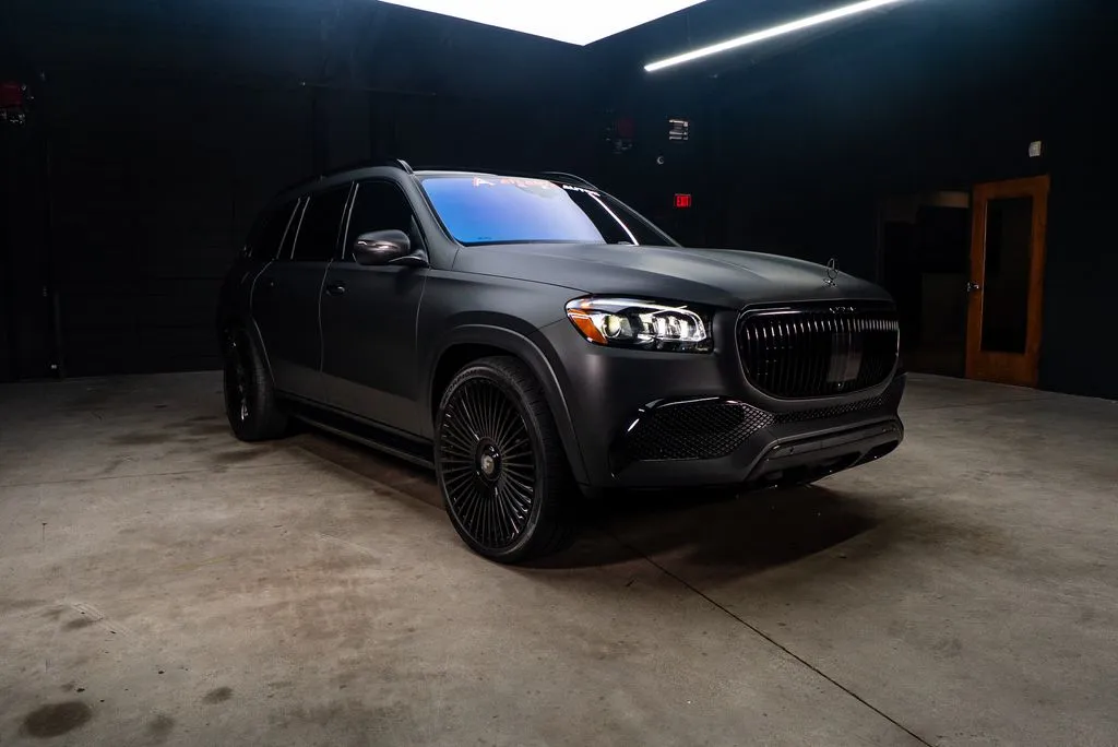 Mercedes-Benz GLS photo 11