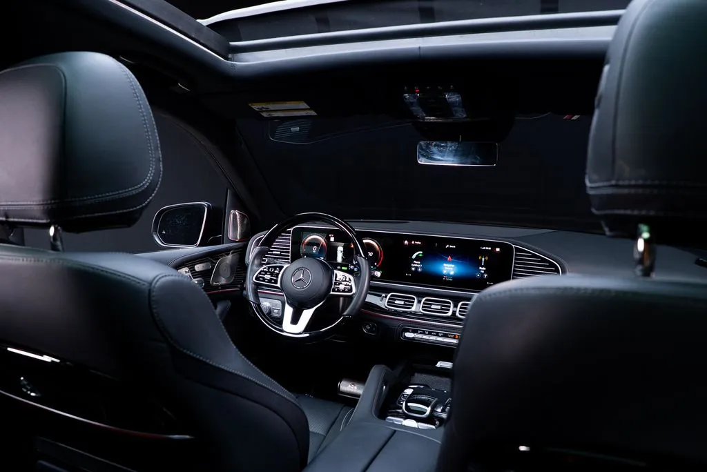 Mercedes-Benz GLS photo 49