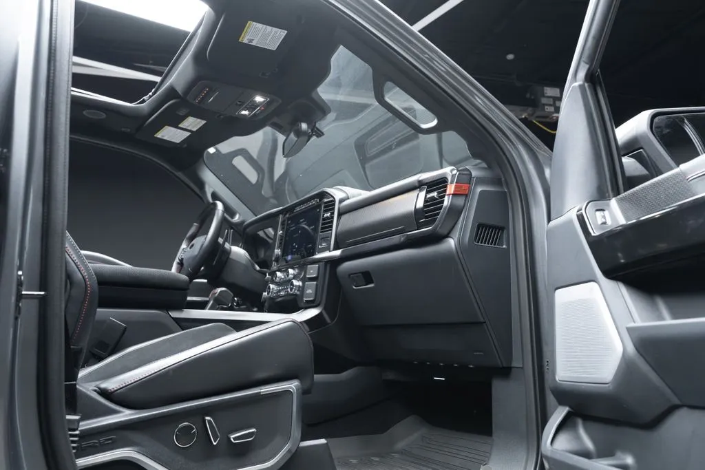 Ford F-150 photo 46