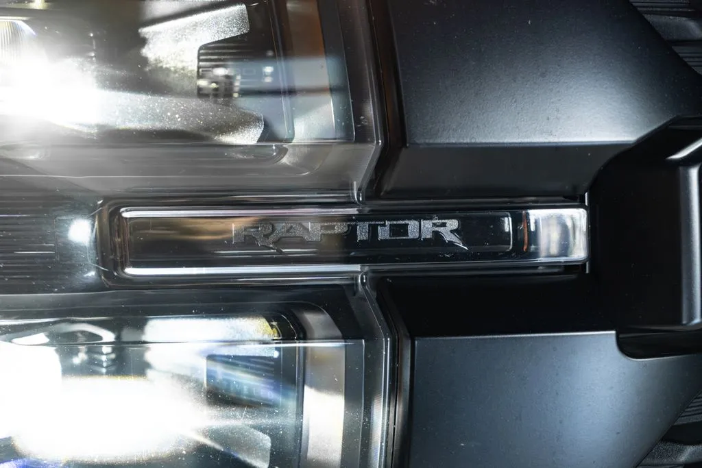 Ford F-150 photo 11