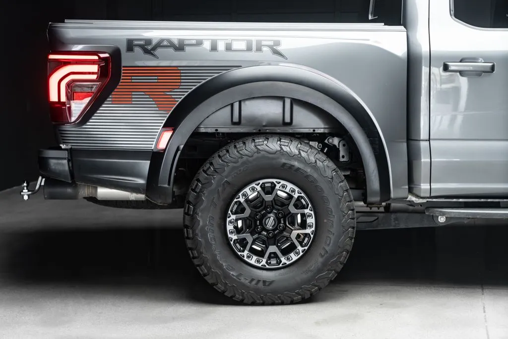 Ford F-150 photo 15