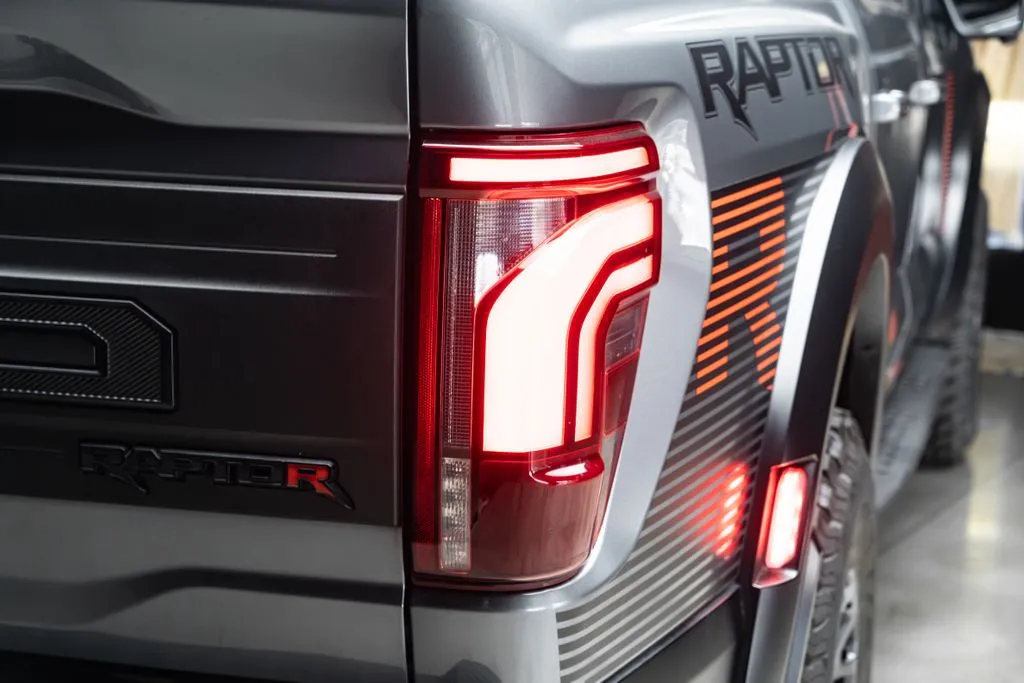 Ford F-150 photo 17