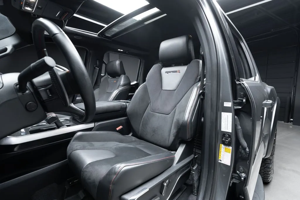 Ford F-150 photo 42