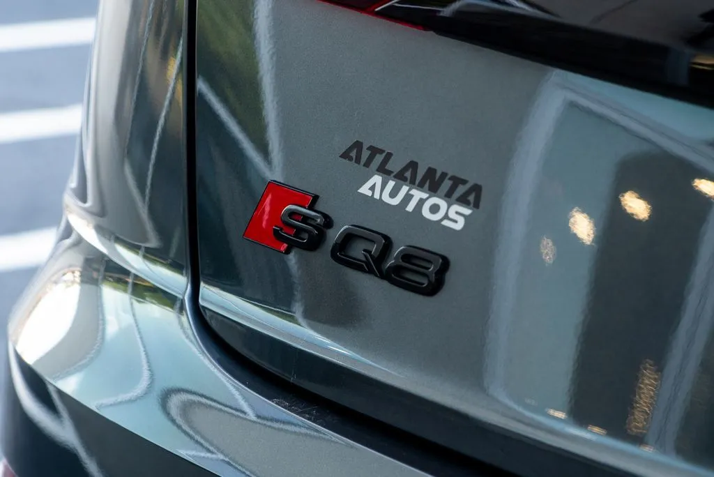 Audi SQ8 photo 16