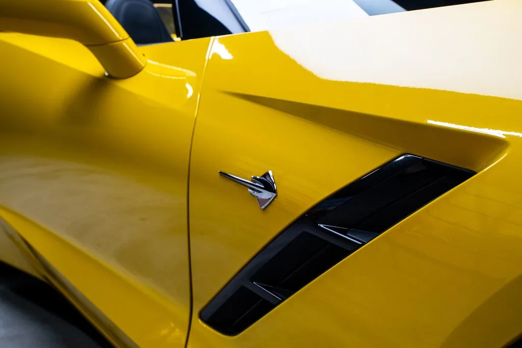 Chevrolet Corvette photo 16