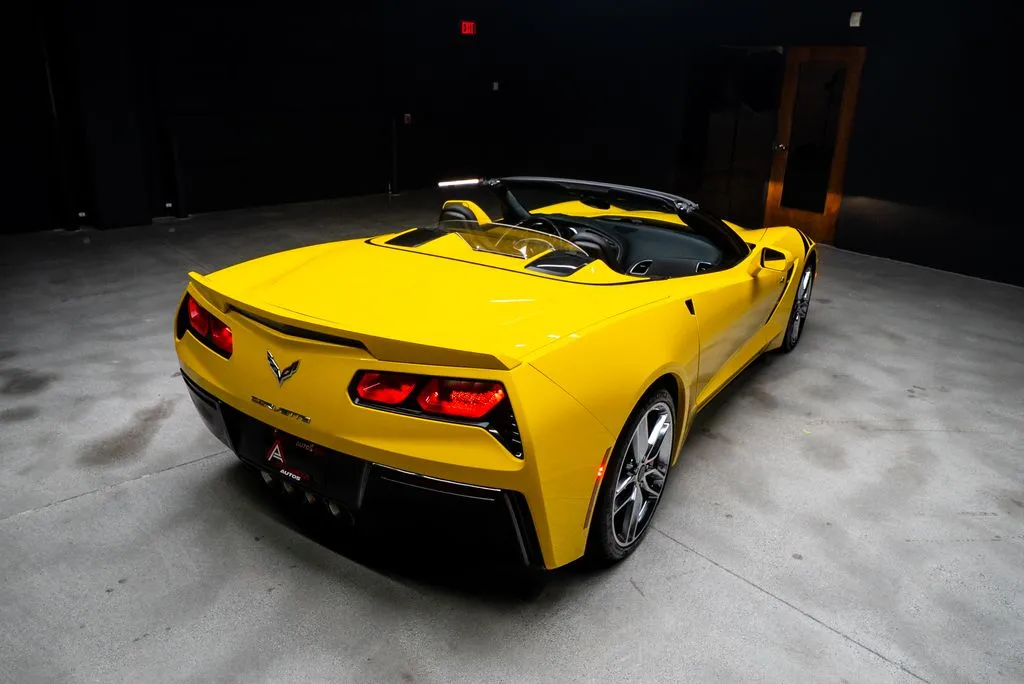 Chevrolet Corvette photo 22