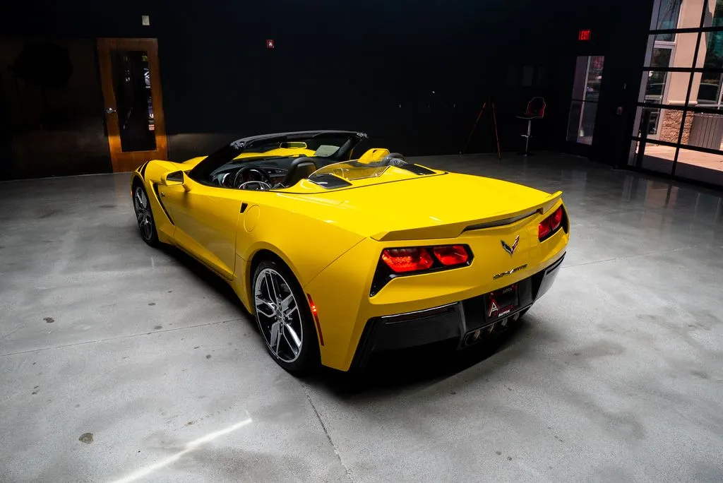 Chevrolet Corvette photo 26