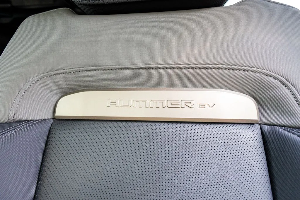 GMC Hummer EV SUV photo 43