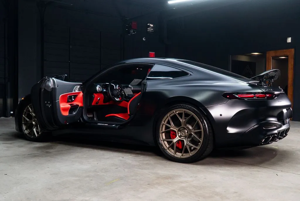 Mercedes-Benz AMG GT photo 28