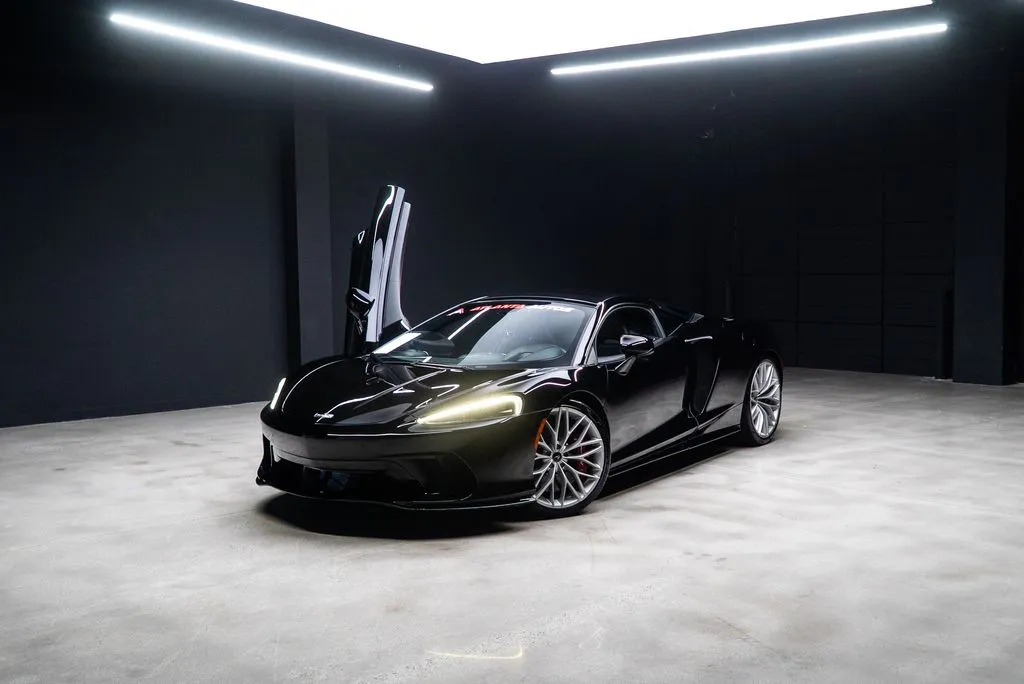 McLaren GT photo 58