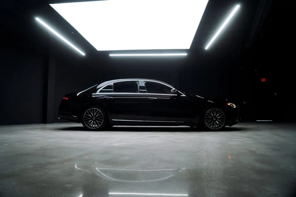 Mercedes-Benz S-Class photo 10