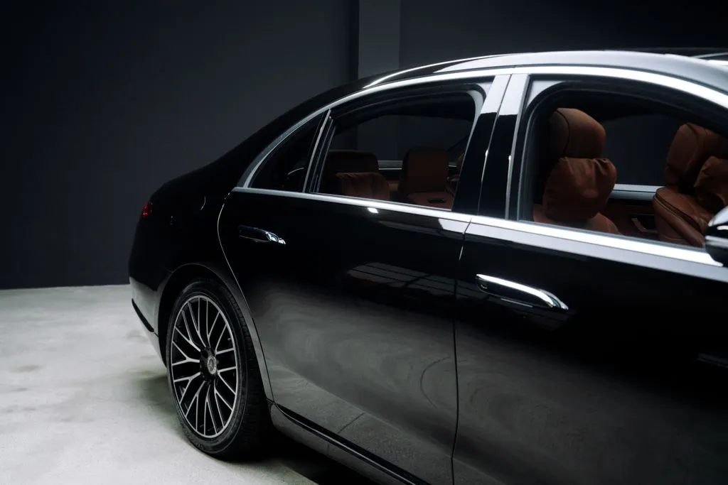 Mercedes-Benz S-Class photo 15