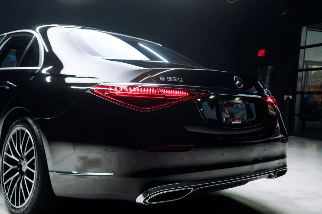 Mercedes-Benz S-Class photo 23