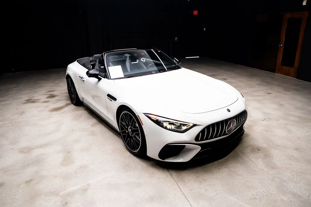 Mercedes-Benz SL-Class photo 11