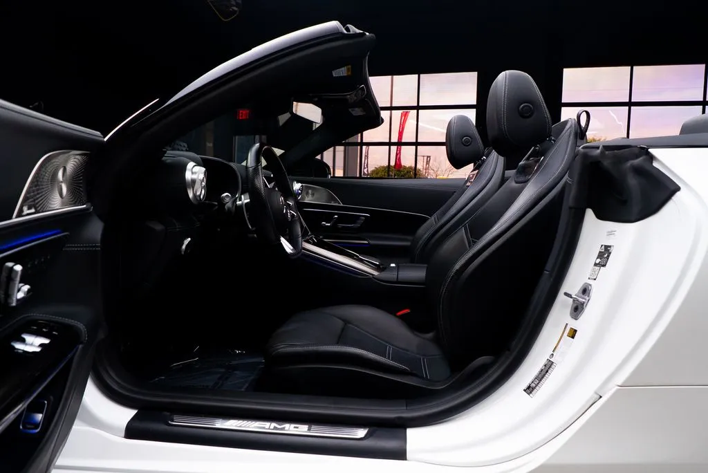 Mercedes-Benz SL-Class photo 34