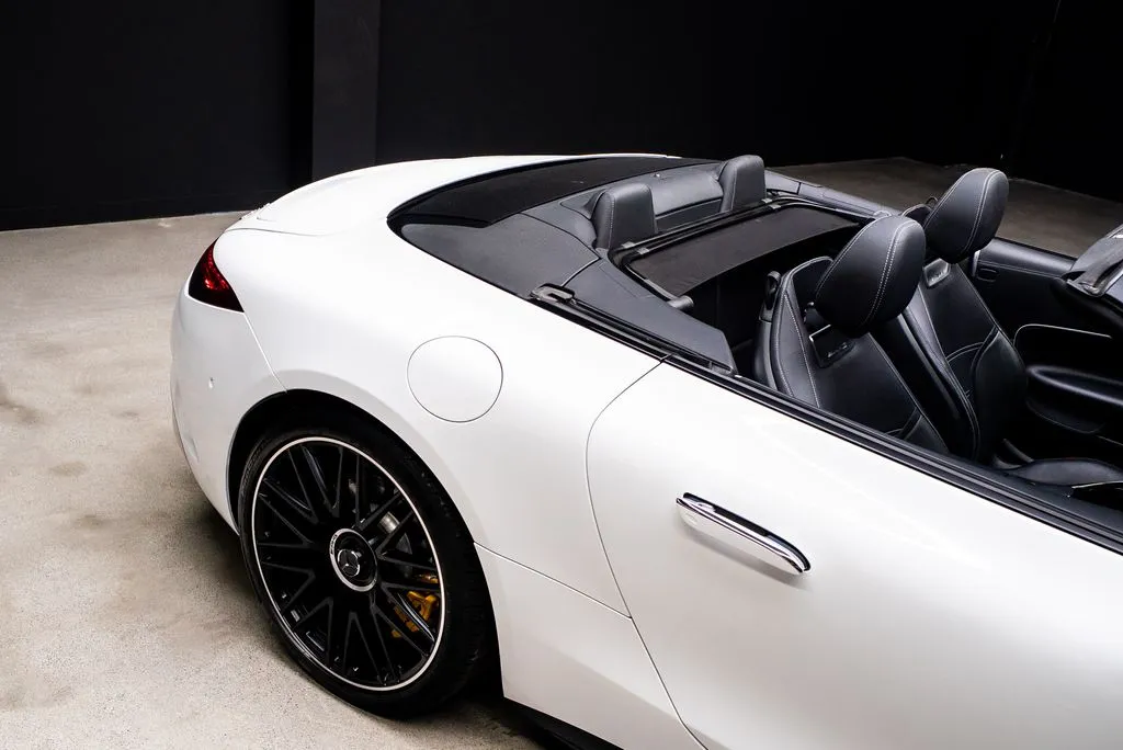 Mercedes-Benz SL-Class photo 19