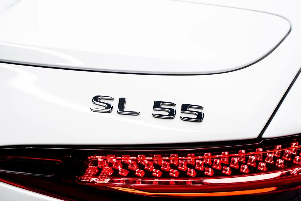 Mercedes-Benz SL-Class photo 22