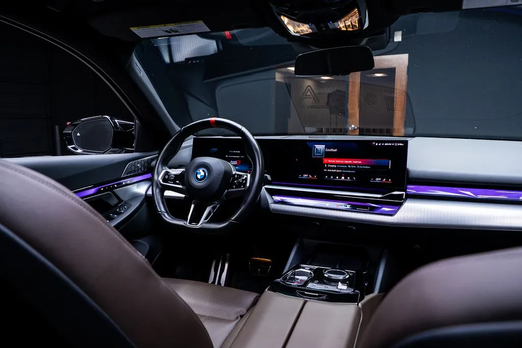 BMW i5 photo 49