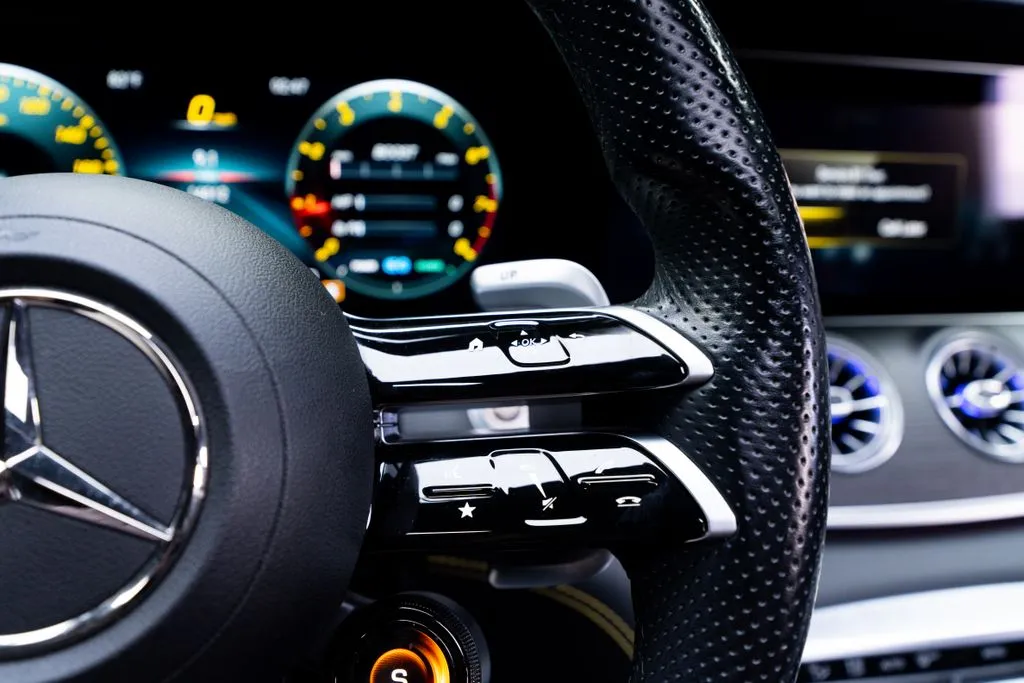 Mercedes-Benz AMG GT 43 photo 41