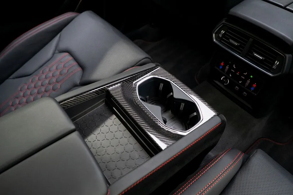 Lamborghini Urus photo 57