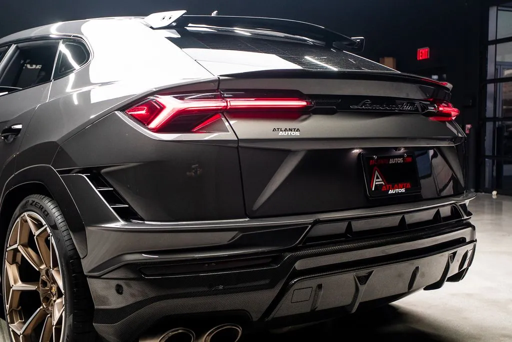 Lamborghini Urus photo 27