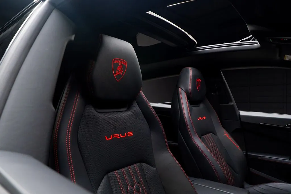 Lamborghini Urus photo 53