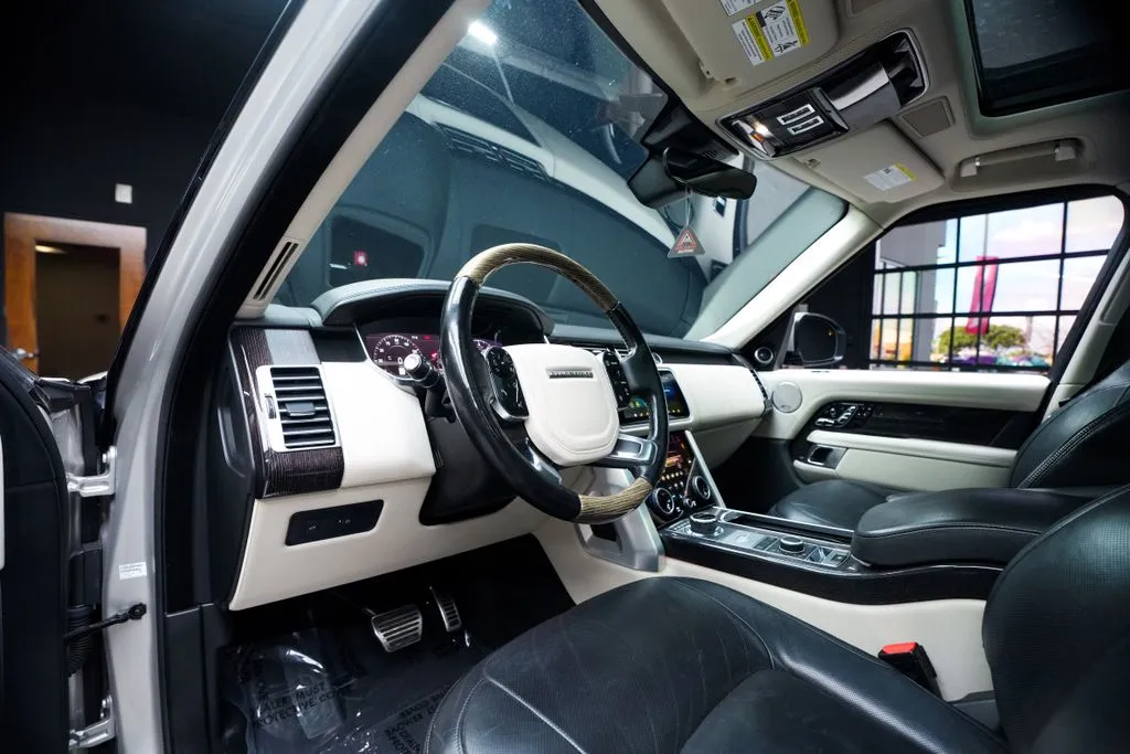 Land Rover Range Rover photo 29
